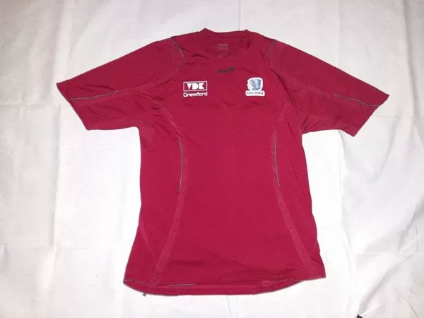 training shirt